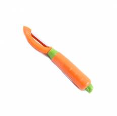 Овощечистка FISSMAN в форме морковки